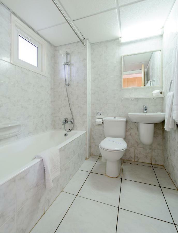 Paramount Hotel Apartments Πρωταράς Εξωτερικό φωτογραφία